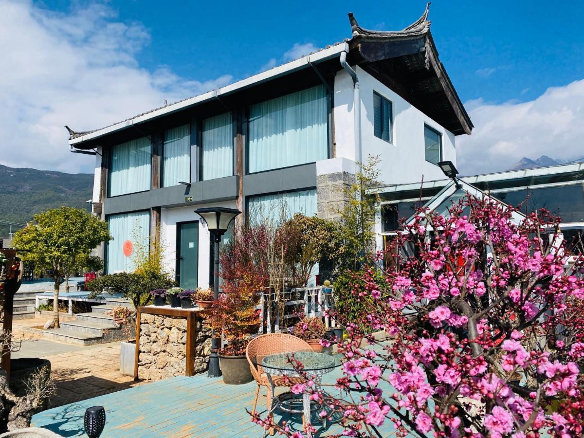 玉龙白沙普宿客栈 Lijiang  Eksteriør billede