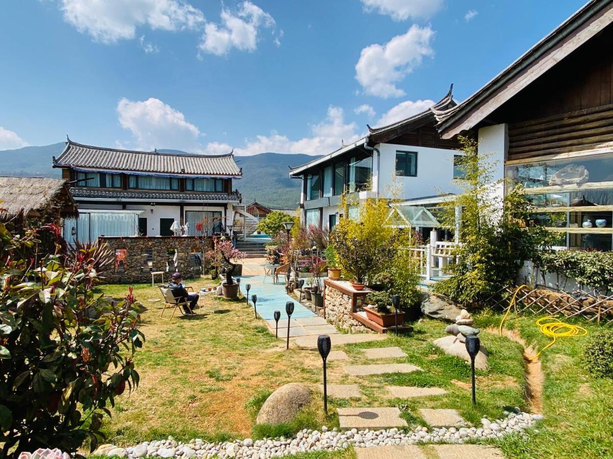 玉龙白沙普宿客栈 Lijiang  Eksteriør billede